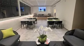 Elite Accommodations & Hydromassage Pool - Image 3