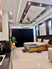 The Sapphire Suite(Studio Apartment) - Image 4