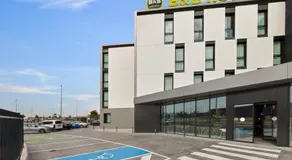 B&B HOTEL Alicante Aeropuerto - Image 5