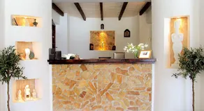 Keros Art Hotel - Image 3