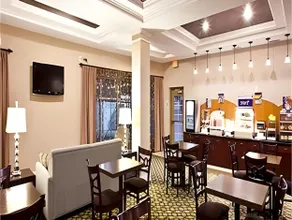 Holiday Inn Express Palatka Northwest by IHG - Image 5