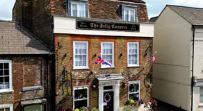 Apartments at Number 16 - The Jolly Coopers - Image 5