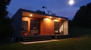 Modern Couples Getaway - Image 5