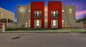 Relax & Enjoy In Our Spacious Townhome Getaway A - Image 4