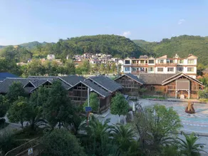 Yizhan Hotel - Image 4