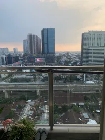 Apartemen Grand Jati Junction, 2Kamar Tidur - Image 5