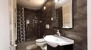 Csiki Hotel - Image 2