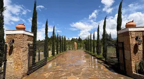 Hacienda Campo Toscana - Image 4