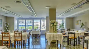 Hotel Balaguer - Image 2