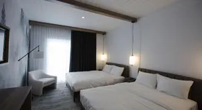 Hotelia - Image 1