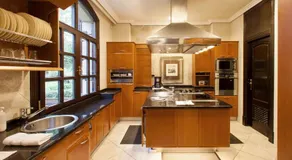 Family Home in Oiartzun with Mountain View - Image 4