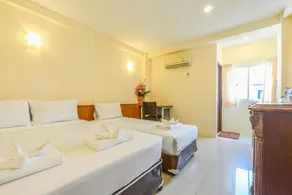 Rambuttri House - Image 2