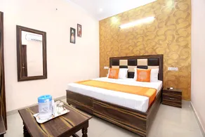 OYO 11653 Hotel Jasmine - Image 2