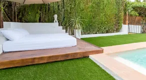 Chalet con piscina en entorno idílico - Image 3