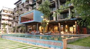 Inthira Vangvieng - Image 2