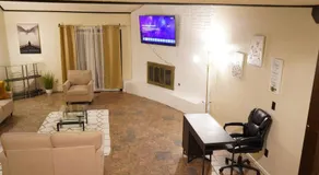 Spacious Family Home - Image 3