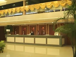 Golden Palace Hotel - Image 5