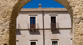 Palazzo Laureano - Dimora Storica - Image 5
