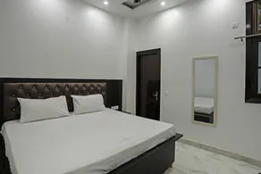 Hotel Indirapuram Residency - Image 2
