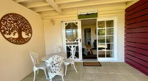 Hillcrest Views Studio - Image 4