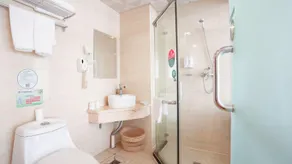 GreenTree Inn Tianjin JinNan ShuangLin Metro Station Express Hotel - Image 2