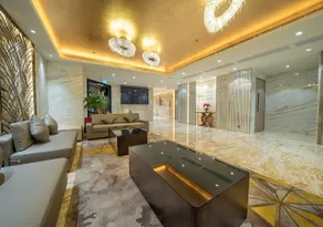 Hotel Golden Dragon - Image 2