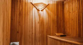 Aqualina Suites - Image 5