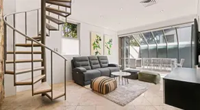 Panorama Firework View - Classic 4-Level Terrace Style Living in Kirribilli !!! - Image 3