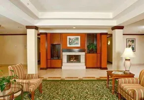 Fairfield Inn & Suites by Marriott Brunswick Freeport - Image 5