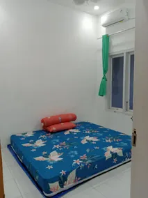 Yuuby Homestay Family Kraksaan Probolinggo - Image 2