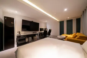 Hotel Joy - Image 2