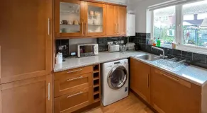 Harrier House - Image 4