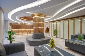 Gold The Royal with Luxe Rooftop Restaurant – 5 mins from Connaught Place - Image 4