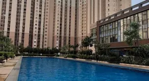 1 BHK flat - 11th floor - Outskirts of Bengaluru - Image 3
