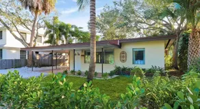 Cottage on California - Image 4