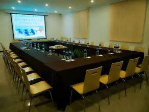 GreenTree Inn SuZhou SuZhouLeYuan TianPing College Business Hotel - Image 2