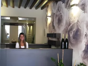 Parizzi Suites&Studio Restaurant - Image 5