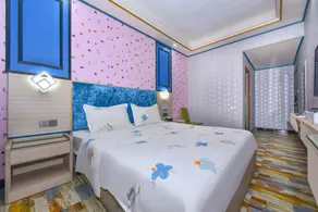 Runlong Fashion Hotel (Liunan Wanda Branch) - Image 2
