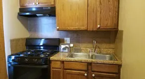 Budget Inn - Image 3