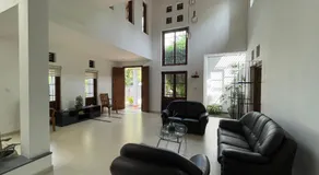 Cenreeza Airport Villa - Image 4