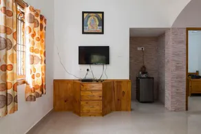Living Edge Residency - Laps of Luxury - Image 2