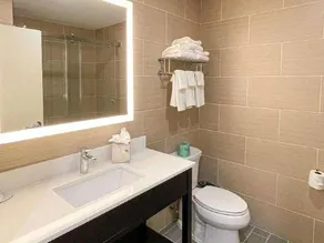 Sleep Inn Bronx - Belmont - Image 3