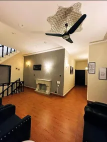 Capital Lodges - Image 5