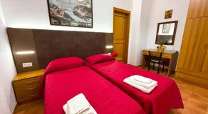 Villa Due Leoni - Casa Per Ferie - Image 2