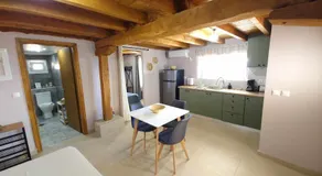 RAVANIS Home - Image 2