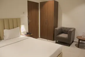 Hotel Jubilee Park, Hitech City - Image 3