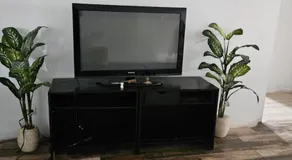 Tulu Famaguon Newly Renovated 2 BR 1BA Entire Apartment Free Wifi, Continental Breakfast, Parking - Image 5