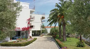 Kastoria Hotel Apartments - Image 4