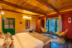 Kailaso Homestay-A Scenic & Quiet Hilltop Cottage - Image 2