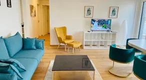 High-End 3BR w terrace, garden&parking - Image 2